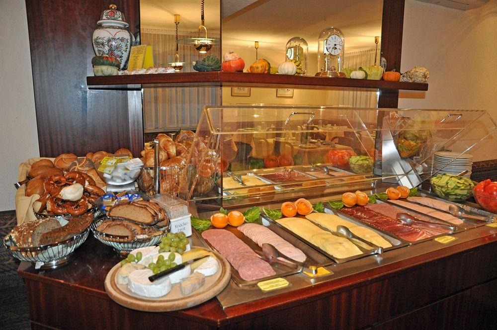 Hotel Astoria Frankfurt am Main Exteriör bild